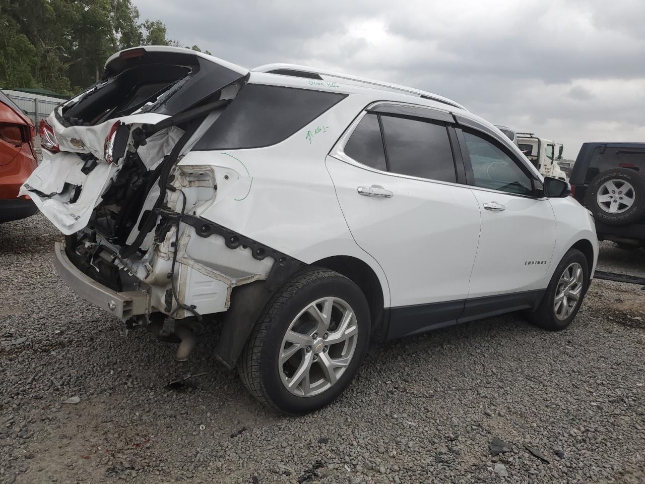 2GNAXVEV5J6325129 CHEVROLET EQUINOX 2018