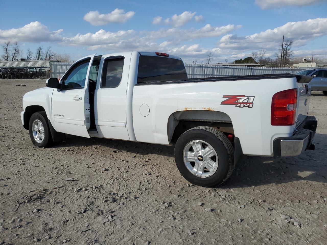 1GCRKSE70CZ261843 2012 Chevrolet Silverado K1500 Lt