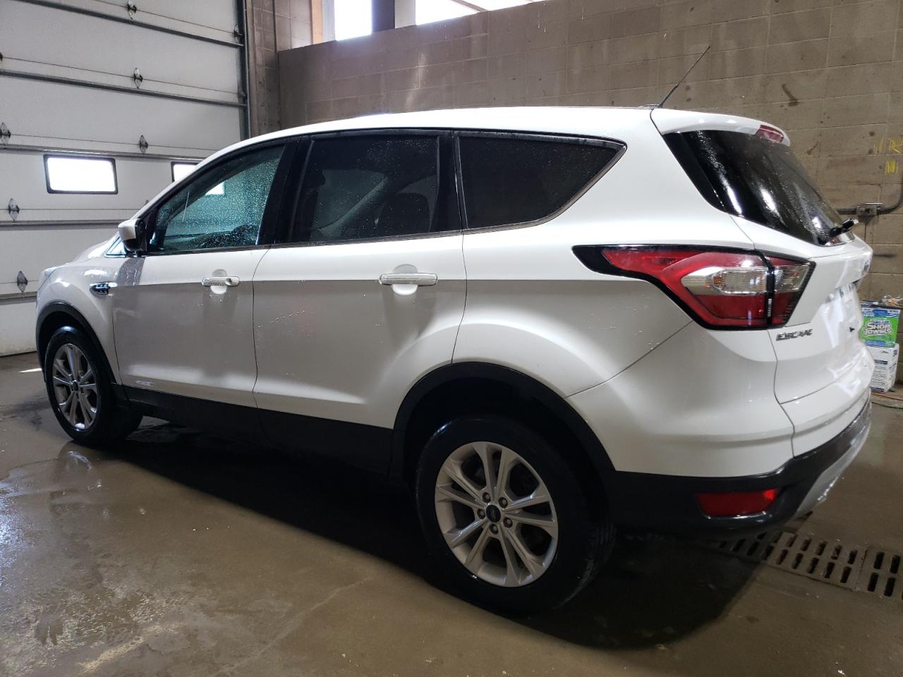 2017 Ford Escape Se vin: 1FMCU0GD8HUB54028