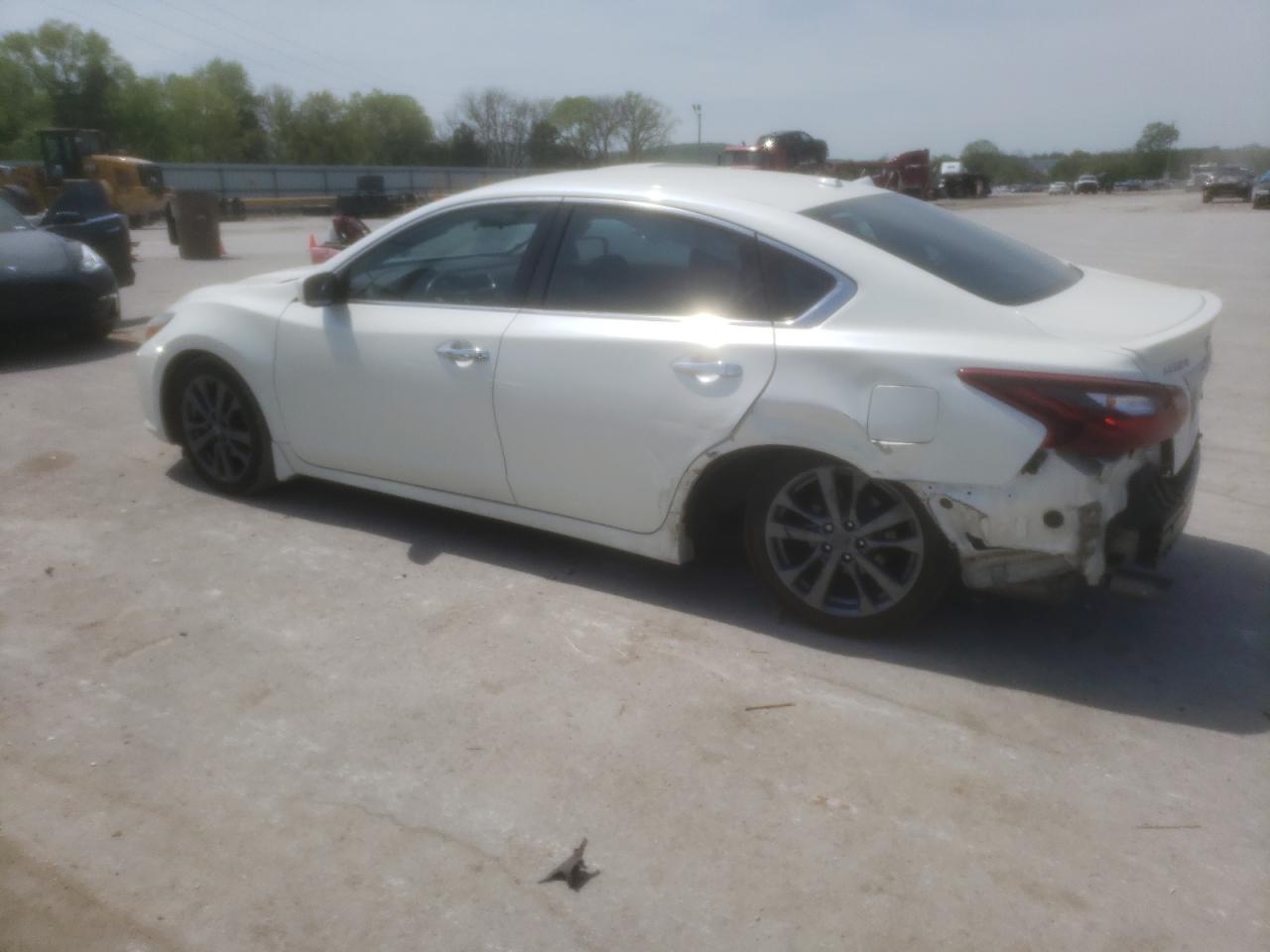 1N4AL3AP9JC292293 NISSAN ALTIMA 2018