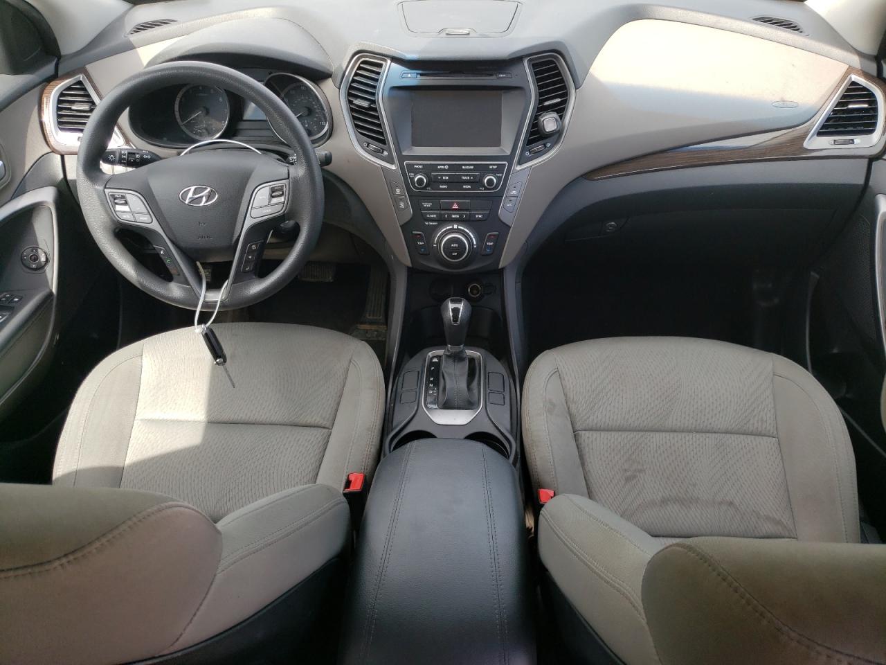 5NMZU3LB7HH043062 2017 Hyundai Santa Fe Sport