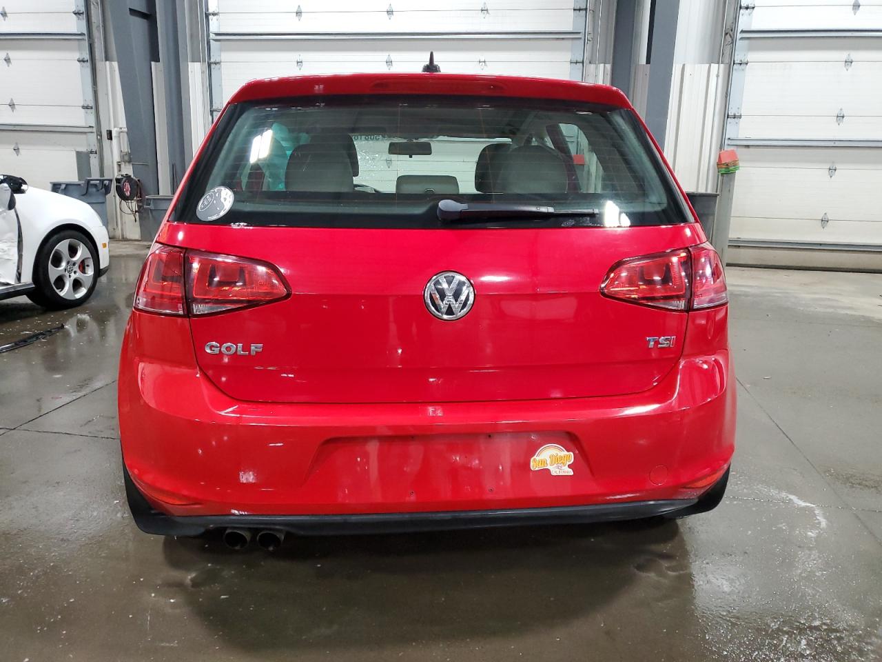 2016 Volkswagen Golf S vin: 3VW117AU3GM055932