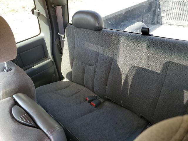 2003 Chevrolet Silverado K2500 Heavy Duty VIN: 1GCHK29U23E374695 Lot: 49497894