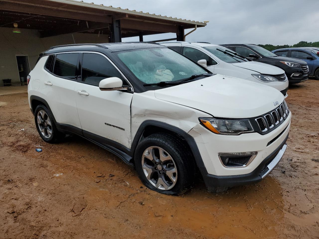 3C4NJDCB2JT481106 2018 Jeep Compass Limited