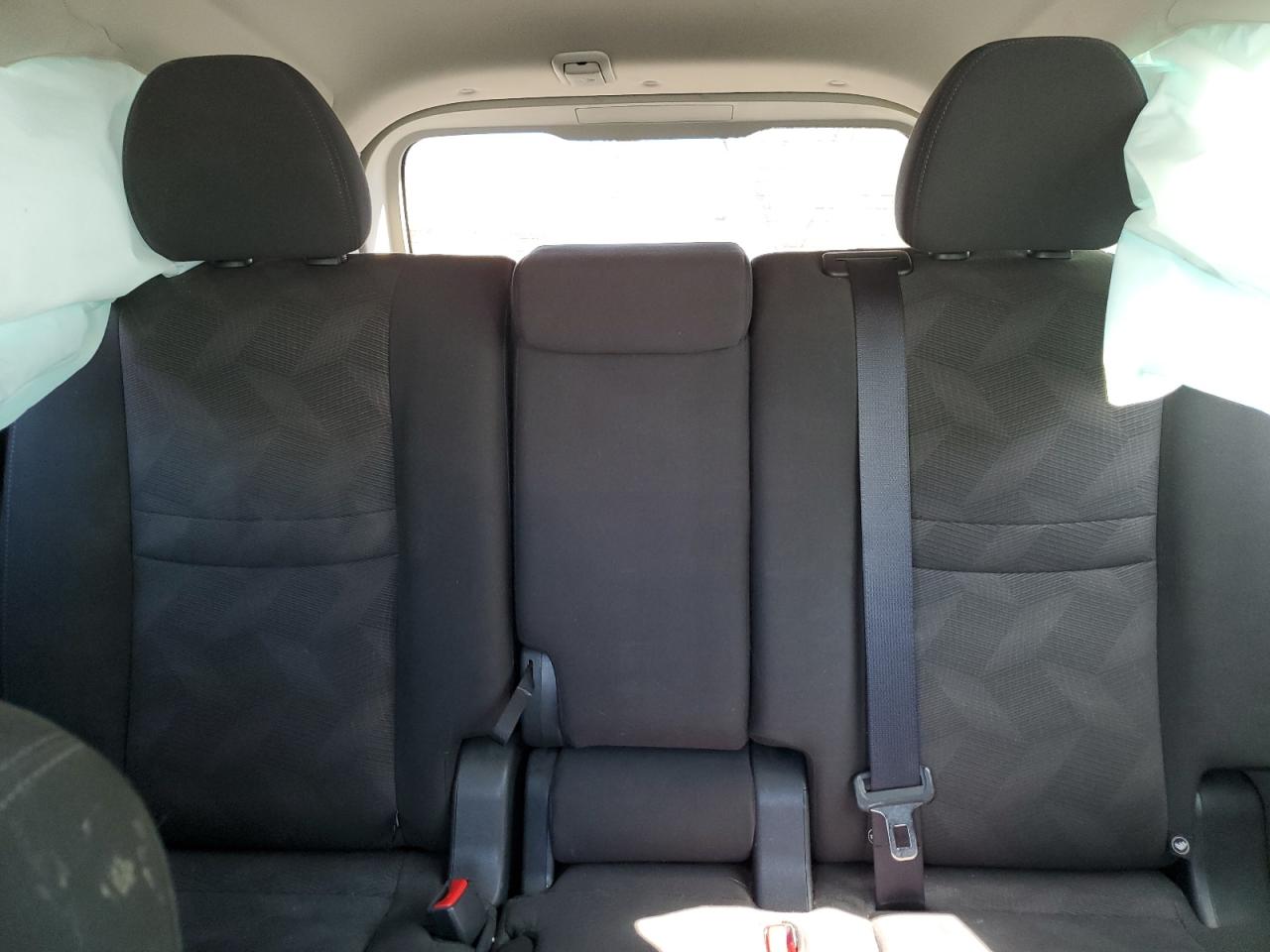 KNMAT2MV4GP647029 NISSAN ROGUE 2016