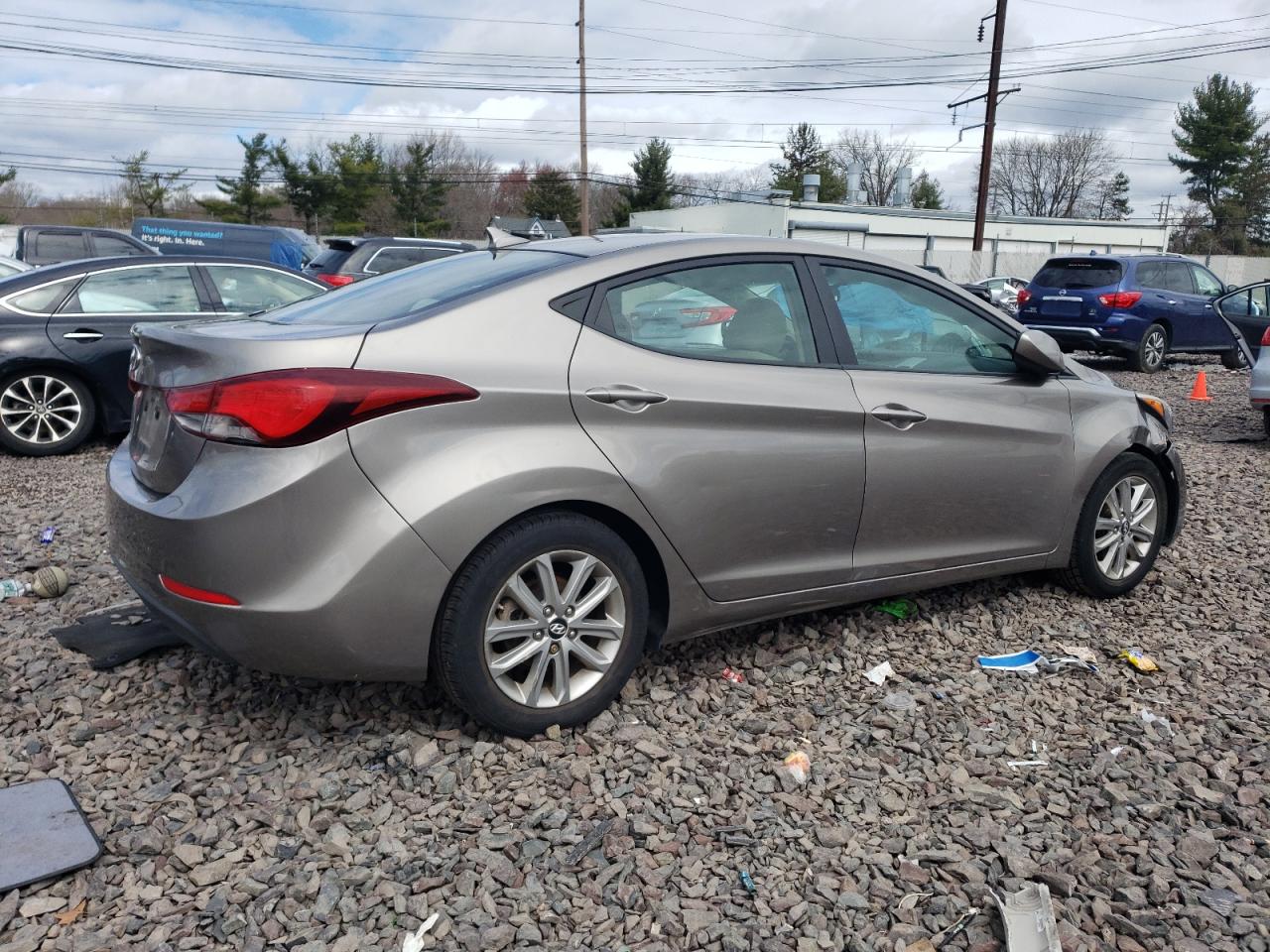 5NPDH4AE1EH485397 2014 Hyundai Elantra Se