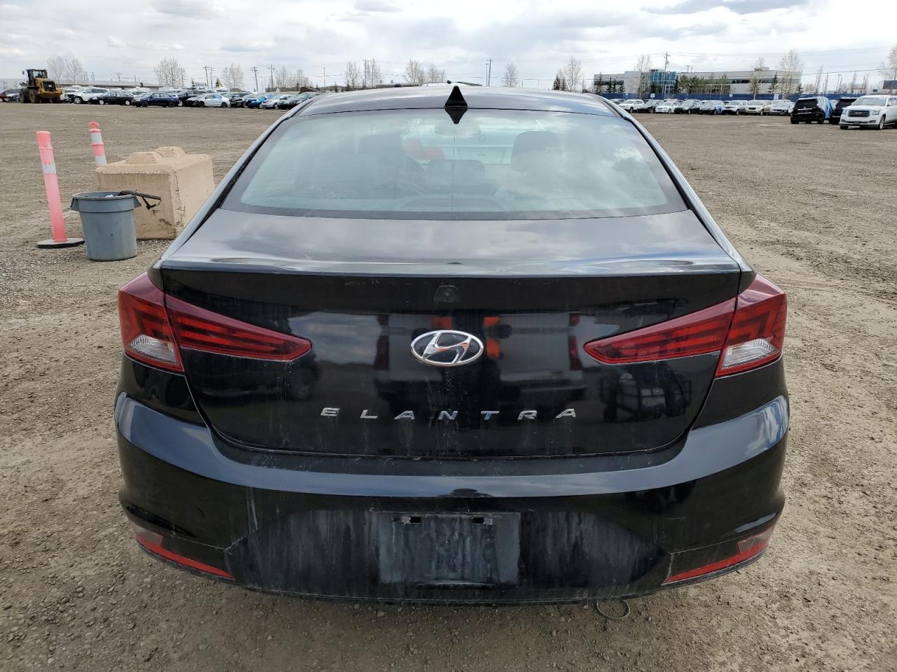 KMHD84LFXKU774216 2019 Hyundai Elantra Sel