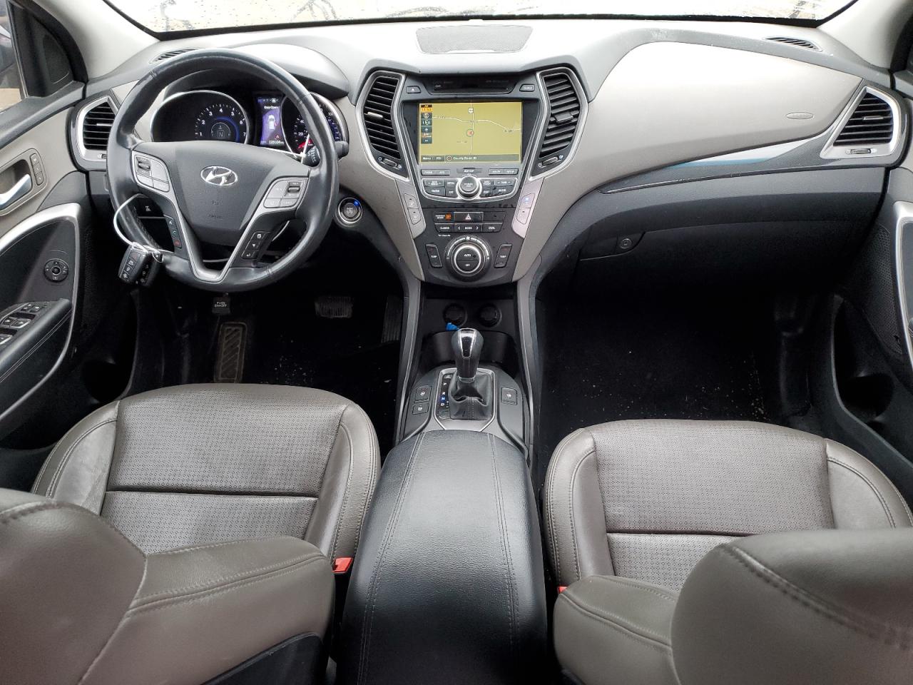 5XYZWDLA2FG256158 2015 Hyundai Santa Fe Sport