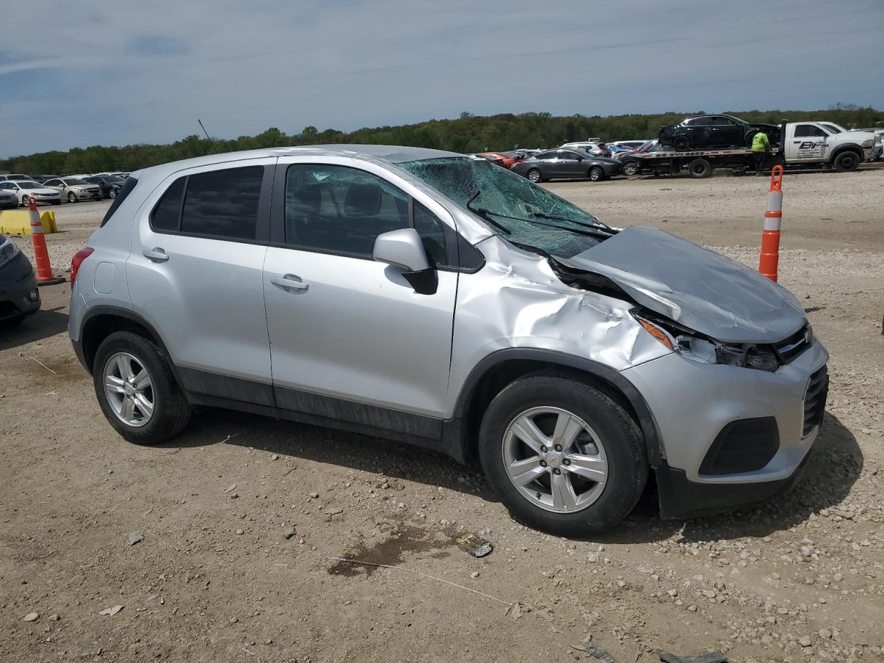 2021 Chevrolet Trax Ls vin: KL7CJKSB4MB301253