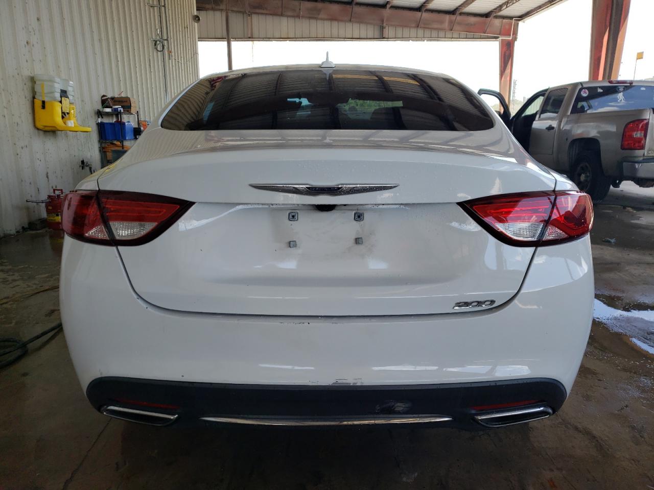 2017 Chrysler 200 Limited vin: 1C3CCCAG0HN504634