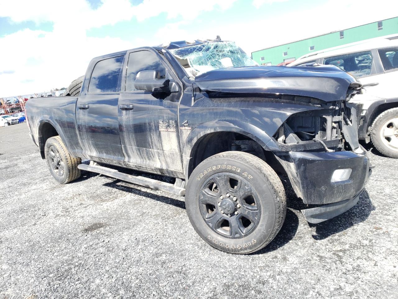 3C6UR5FL4JG127425 2018 Ram 2500 Laramie