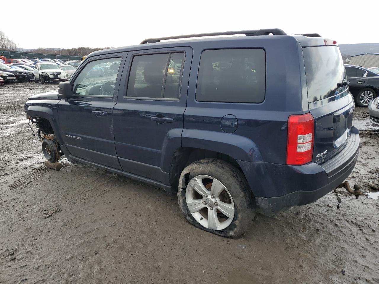 1C4NJRFB6ED501099 2014 Jeep Patriot Latitude