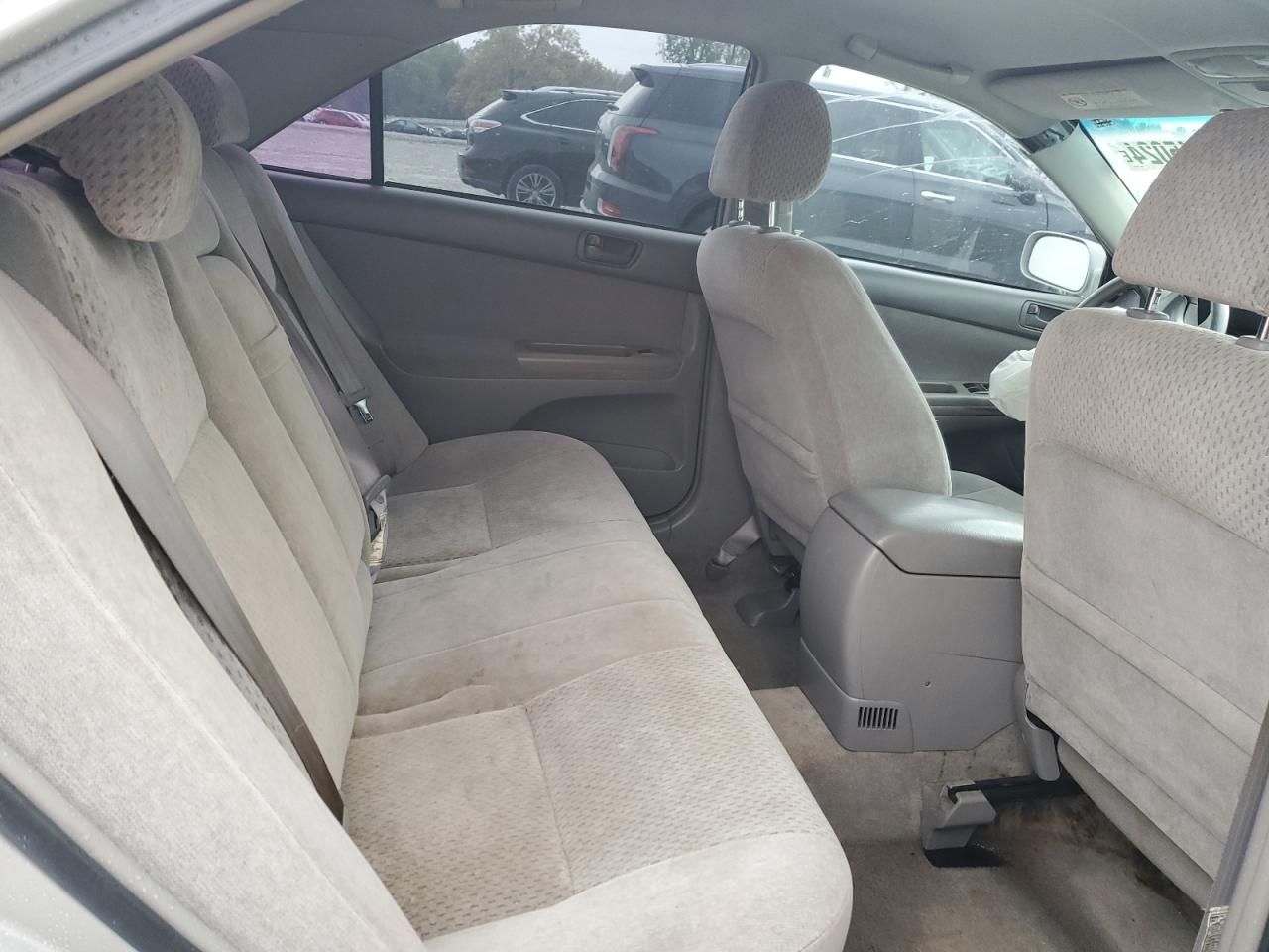 4T1BE32K93U180405 2003 Toyota Camry Le