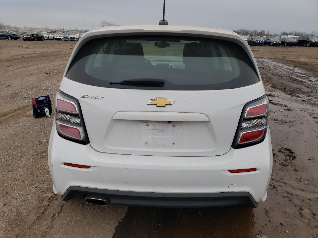 1G1JG6SH4H4177556 2017 Chevrolet Sonic