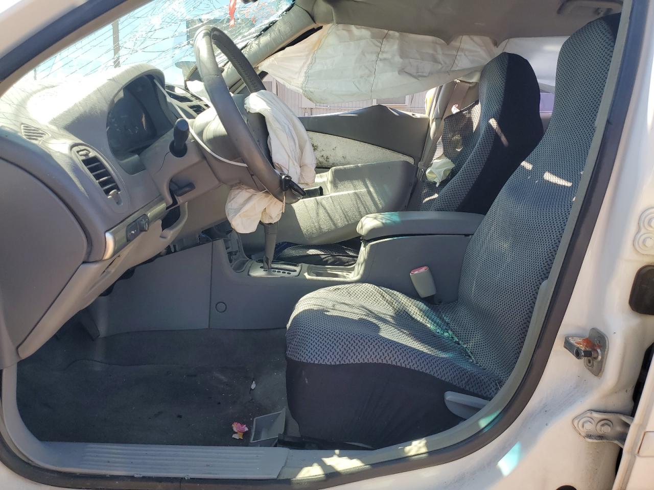 1G1ZU648X5F155313 2005 Chevrolet Malibu Maxx Lt