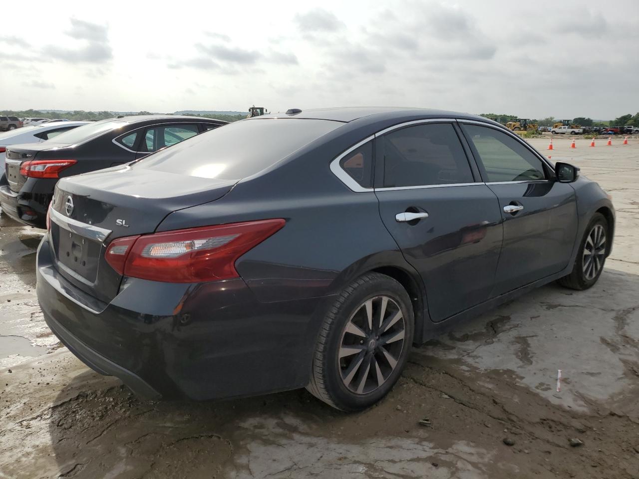 1N4AL3AP8JC211624 2018 Nissan Altima 2.5