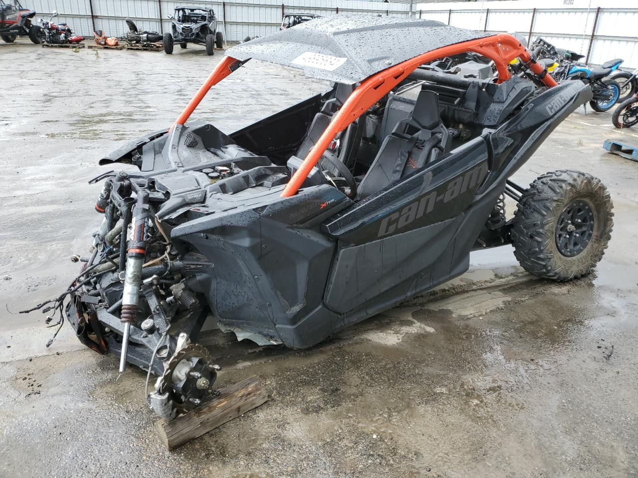 3JBVXAV26MK000281 CAN-AM SIDEBYSIDE 2021