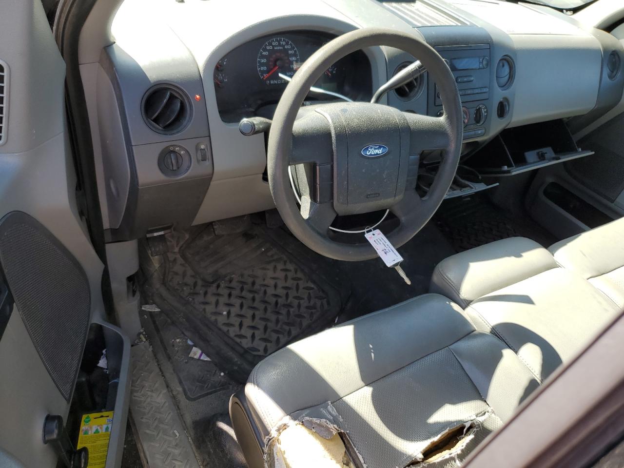 1FTRF12267NA43507 2007 Ford F150