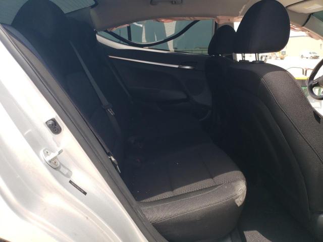 2019 HYUNDAI ELANTRA SE - 5NPD74LF8KH477835