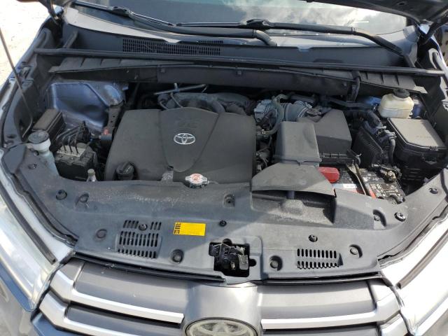 2018 Toyota Highlander Se VIN: 5TDKZRFH9JS276918 Lot: 52371044