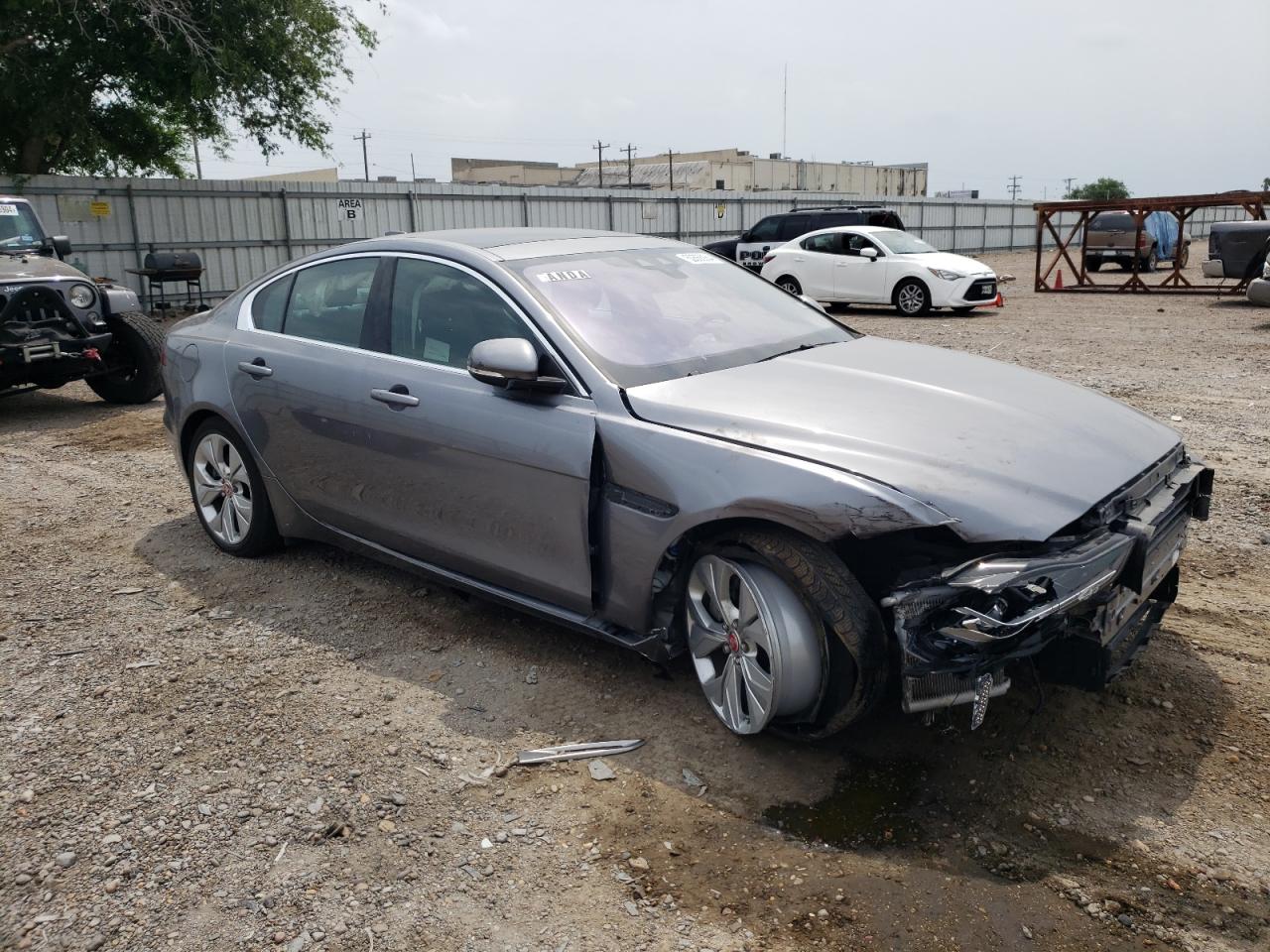 SAJAE4FX7LCP64272 2020 Jaguar Xe S