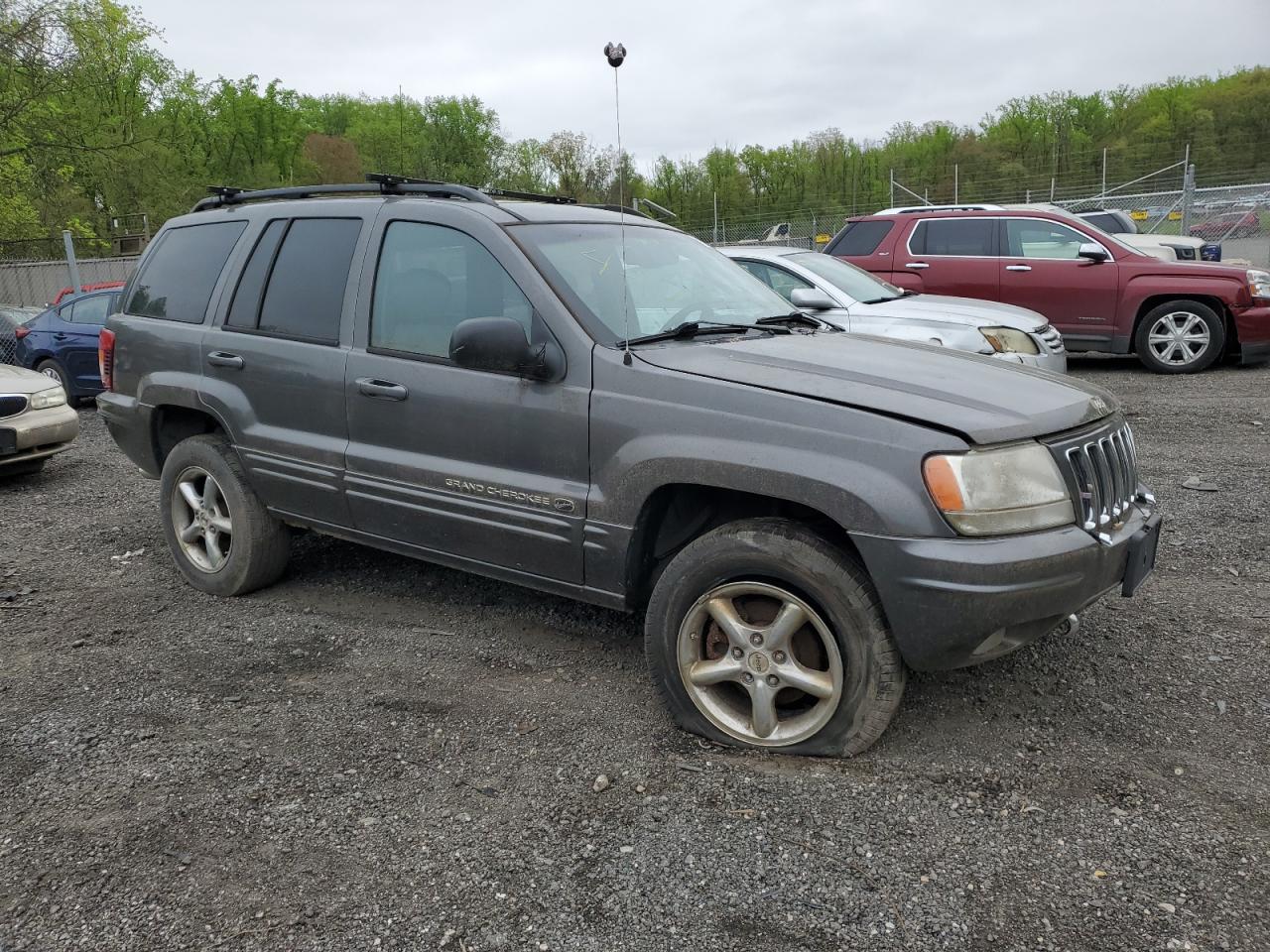 1J8GW68J42C185337 2002 Jeep Grand Cherokee Overland
