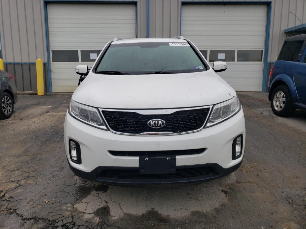 Lot #2478111804 2015 KIA SORENTO LX