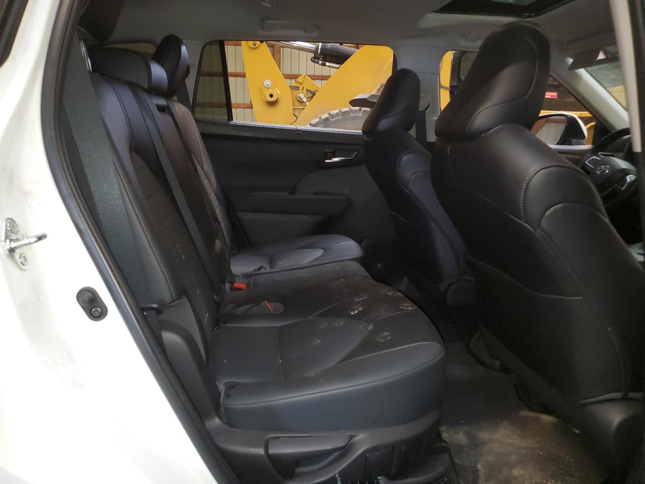 5TDGBRCH6NS550922 2022 Toyota Highlander Hybrid Xle