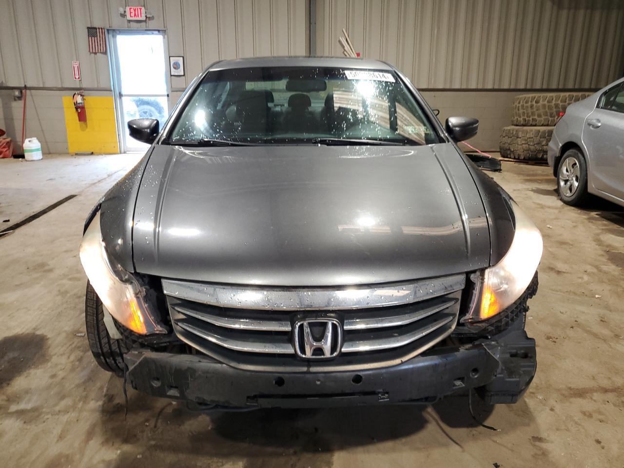 1HGCP3F80BA020321 2011 Honda Accord Exl