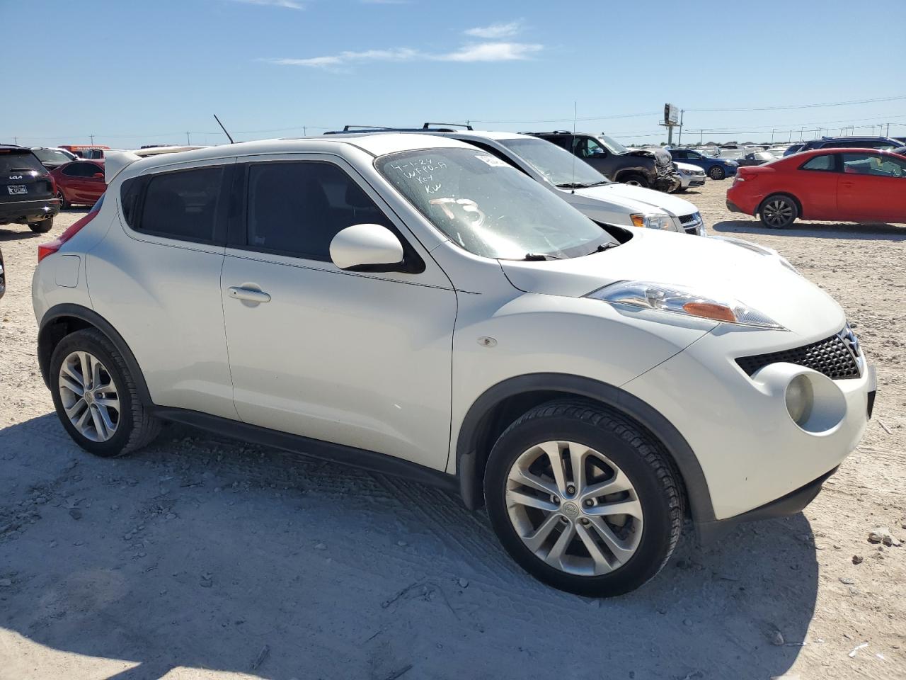 2013 Nissan Juke S vin: JN8AF5MR8DT210315