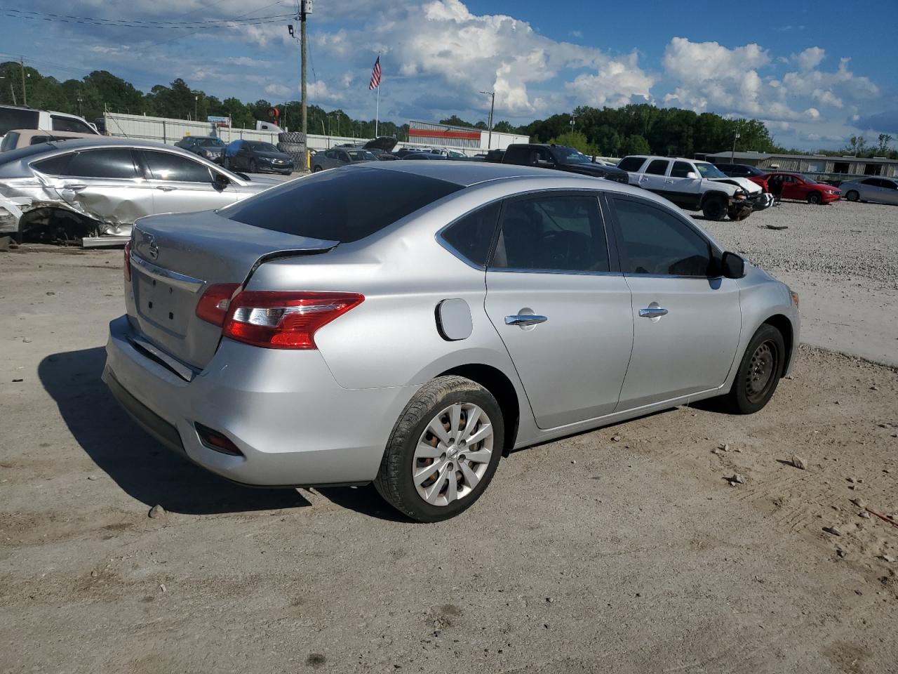 2019 Nissan Sentra S vin: 3N1AB7AP1KY339252