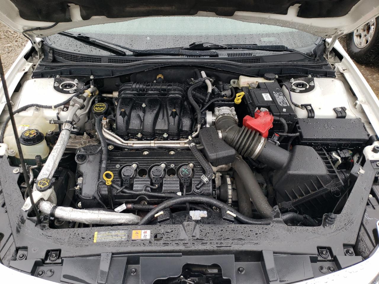 3FAHP0HG5AR247330 2010 Ford Fusion Se