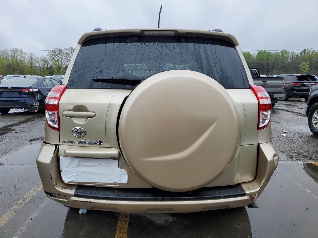 JTMKF4DV1A5030813 2010 Toyota Rav4