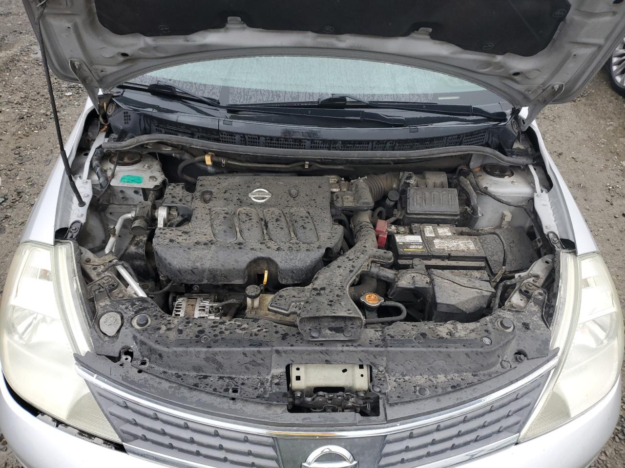 3N1BC11E98L399525 2008 Nissan Versa S