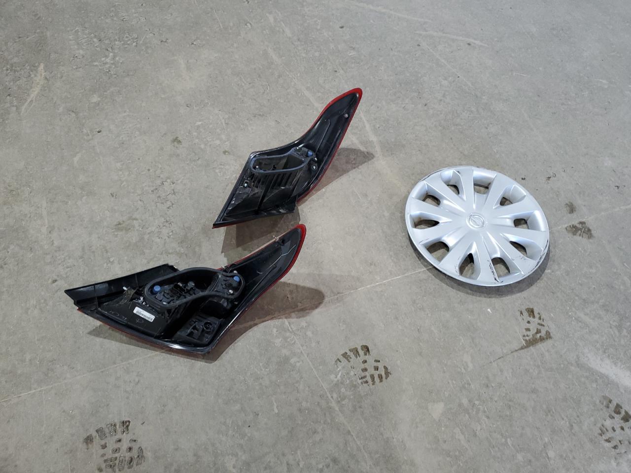 3N1CN7AP5JL824280 NISSAN VERSA 2018