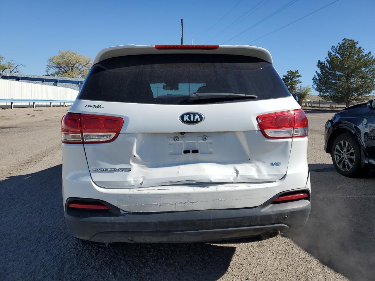 5XYPGDA51JG339244 2018 Kia Sorento Lx