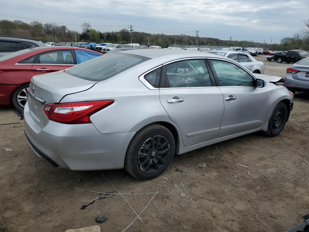 1N4AL3AP6GN318118 2016 Nissan Altima 2.5