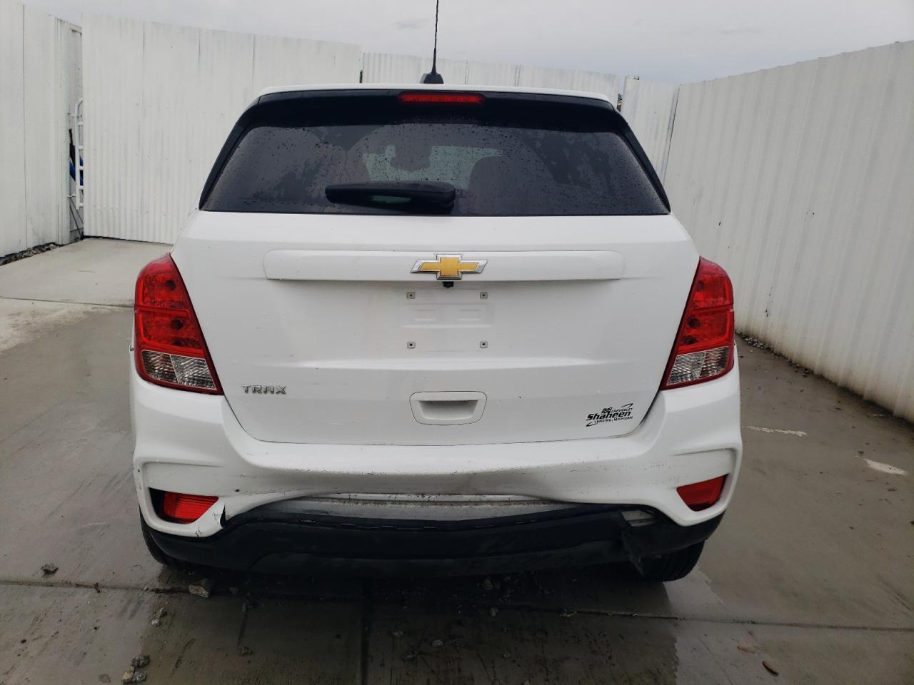 KL7CJKSB5LB019671 2020 Chevrolet Trax Ls