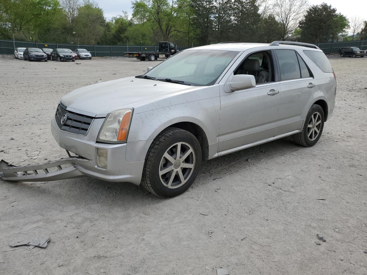 2004 Cadillac Srx 4.6L продається в Madisonville, TN - Front End