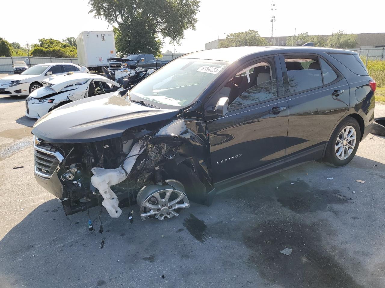 2GNAXHEV1J6328322 2018 Chevrolet Equinox Ls