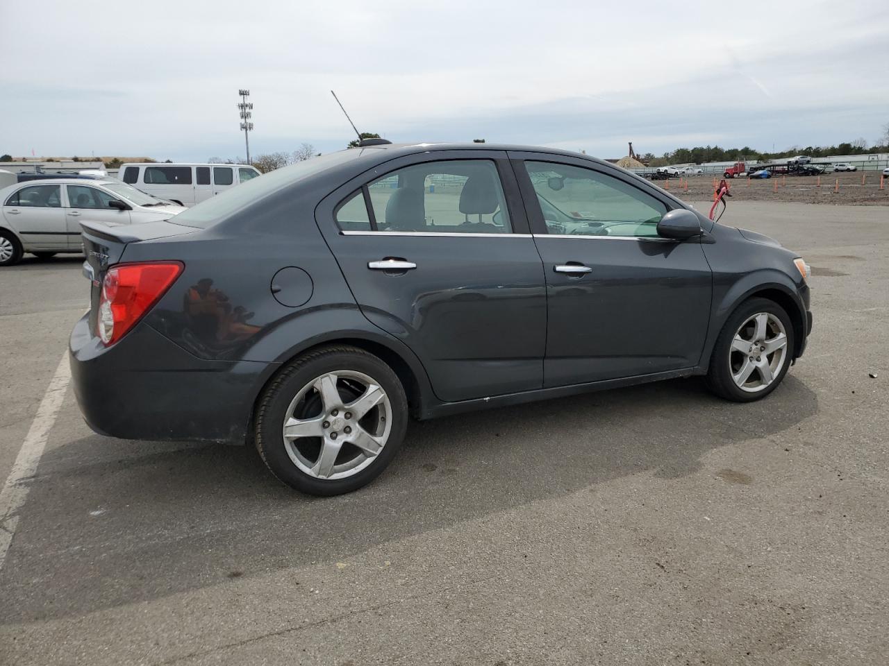 1G1JE5SBXF4202291 2015 Chevrolet Sonic Ltz