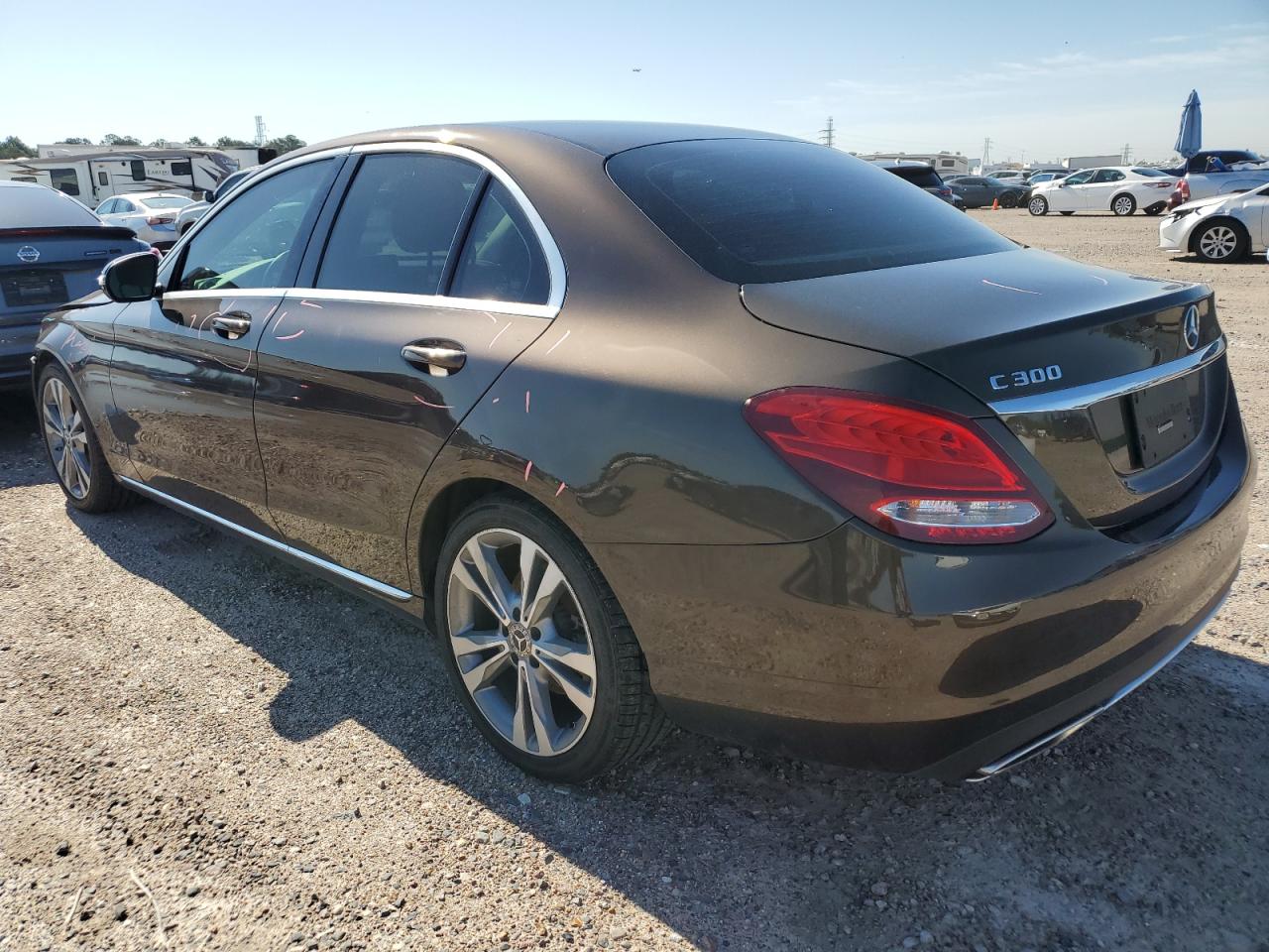 55SWF4JB3HU232488 2017 Mercedes-Benz C 300