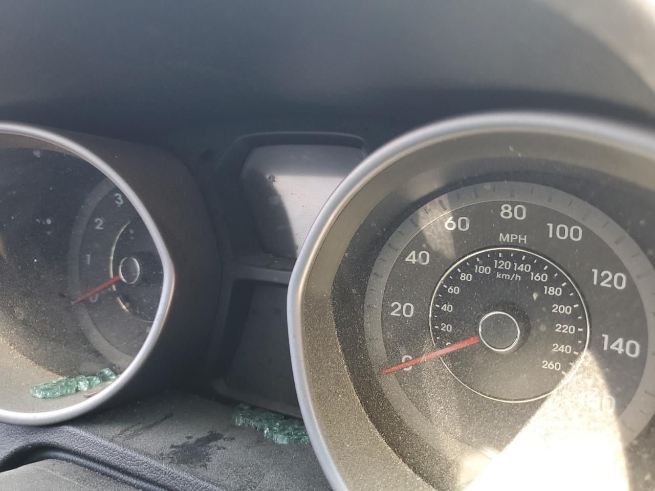 KMHDH4AE6CU345943 2012 Hyundai Elantra Gls