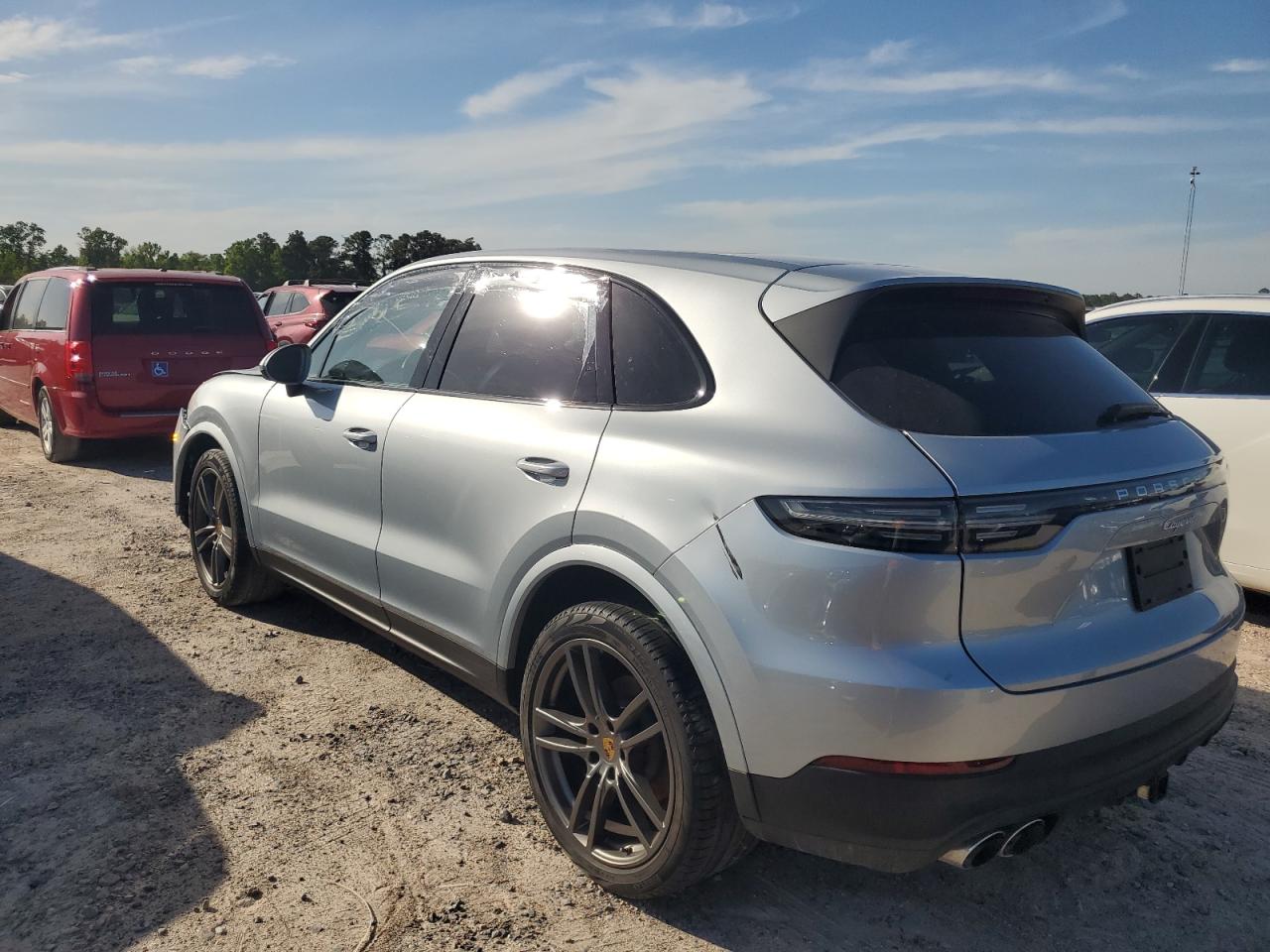 WP1AA2AY6MDA08344 PORSCHE CAYENNE 2021