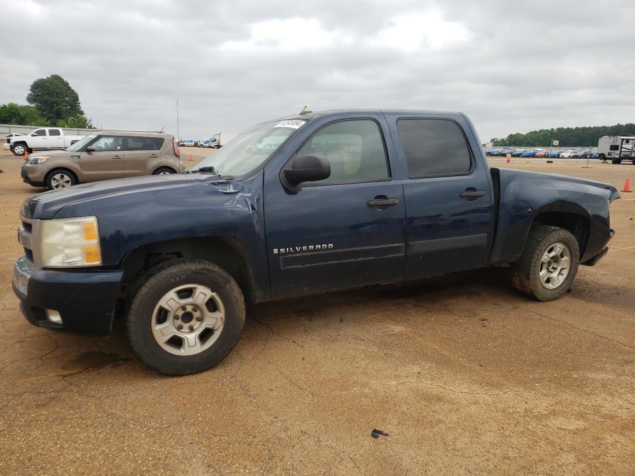 2GCEC13C771554028 2007 Chevrolet Silverado C1500 Crew Cab