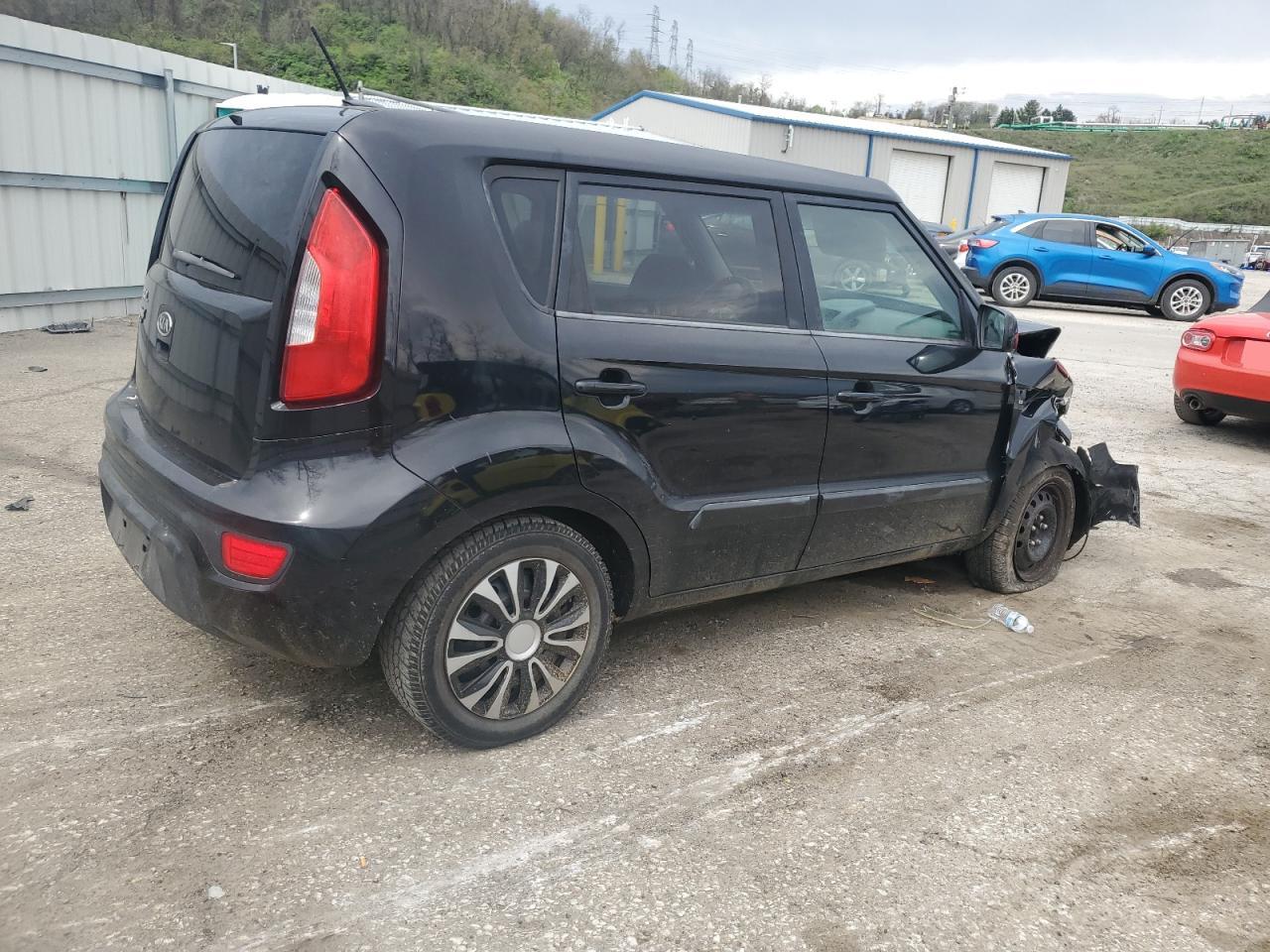 KNDJT2A52C7414927 2012 Kia Soul