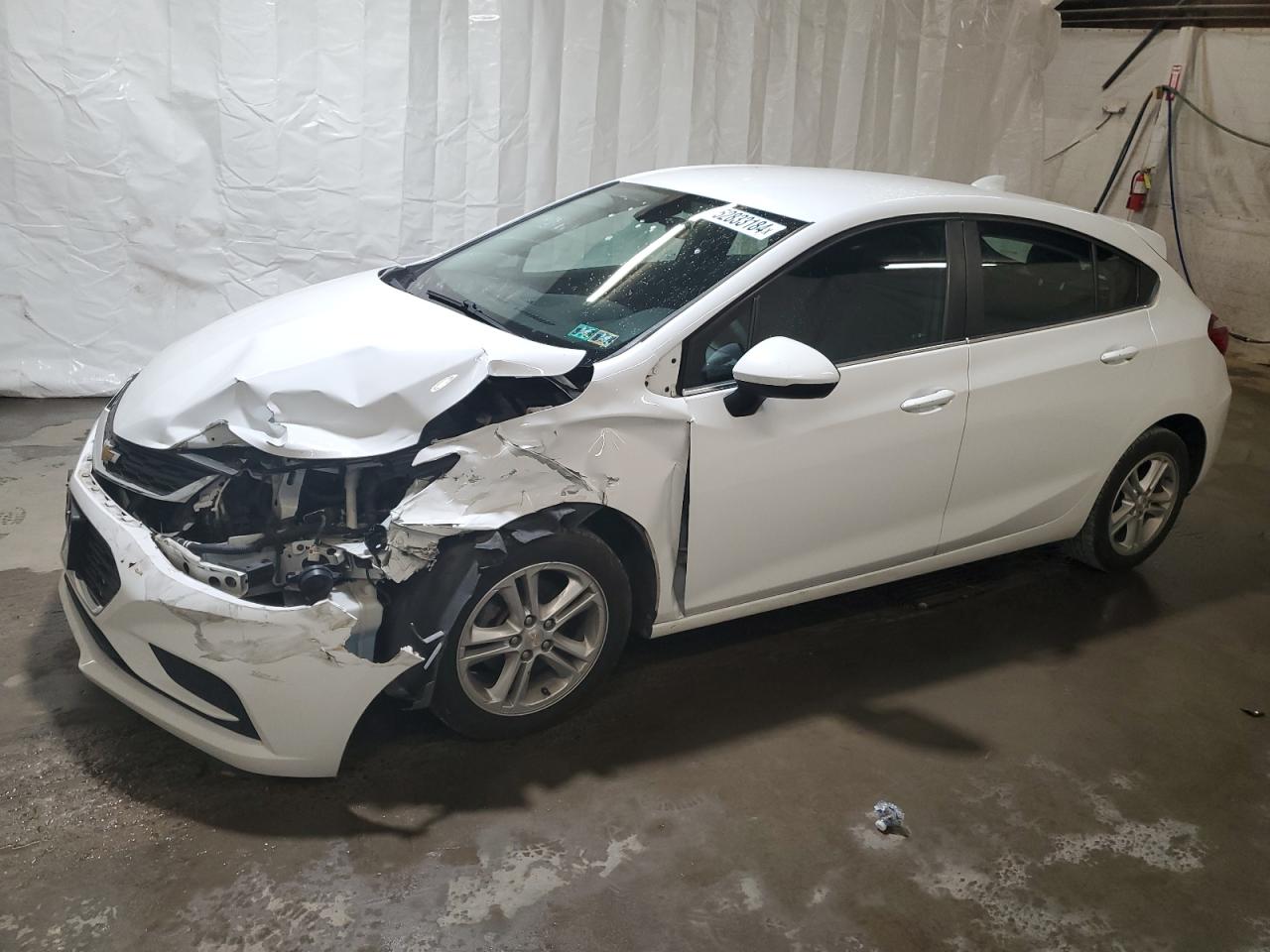 3G1BE6SM5JS611688 2018 Chevrolet Cruze Lt