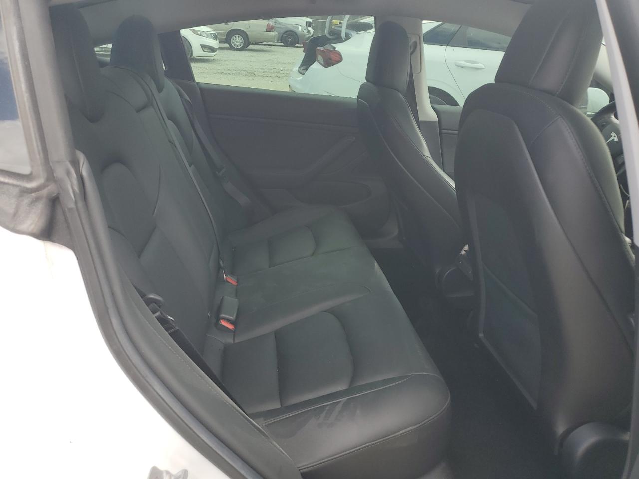 5YJ3E1EA0KF430833 2019 Tesla Model 3