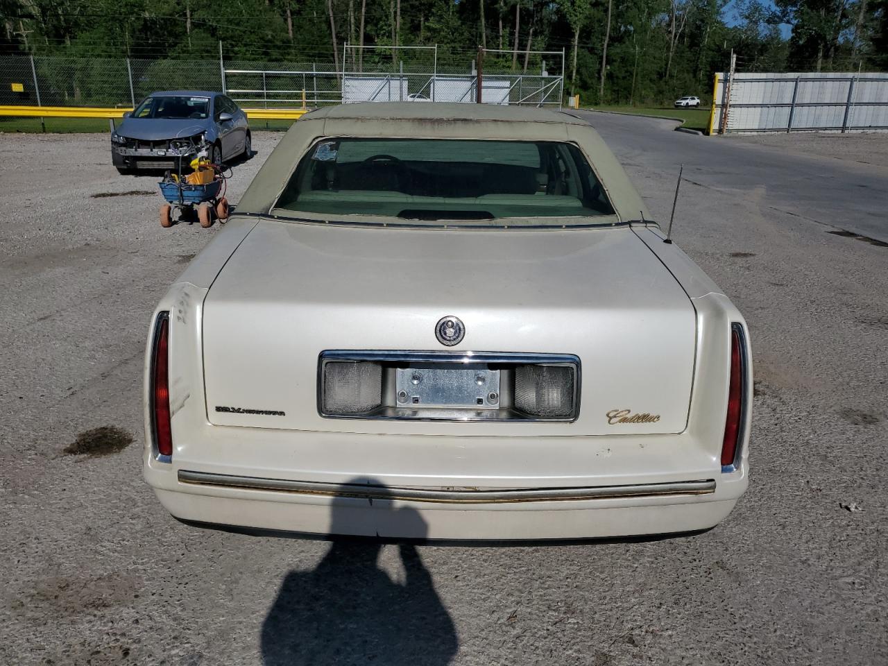 1g6ke54y5vu235844 1G6KE54Y5VU235844 1997 Cadillac Deville Delegance
