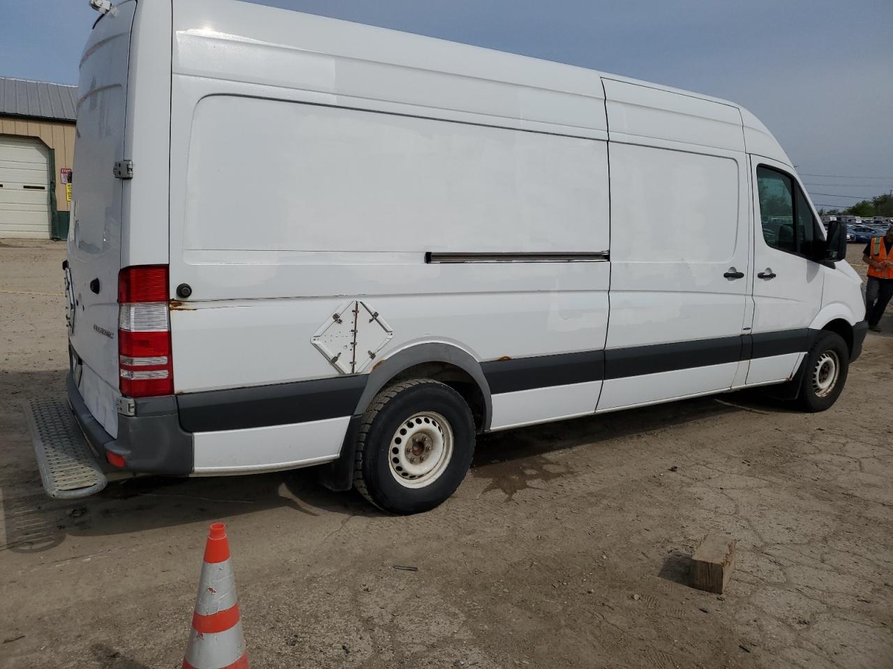 WD3PE8DE5E5896823 2014 Mercedes-Benz Sprinter 2500